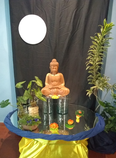 altar del Dia del Buda 2020